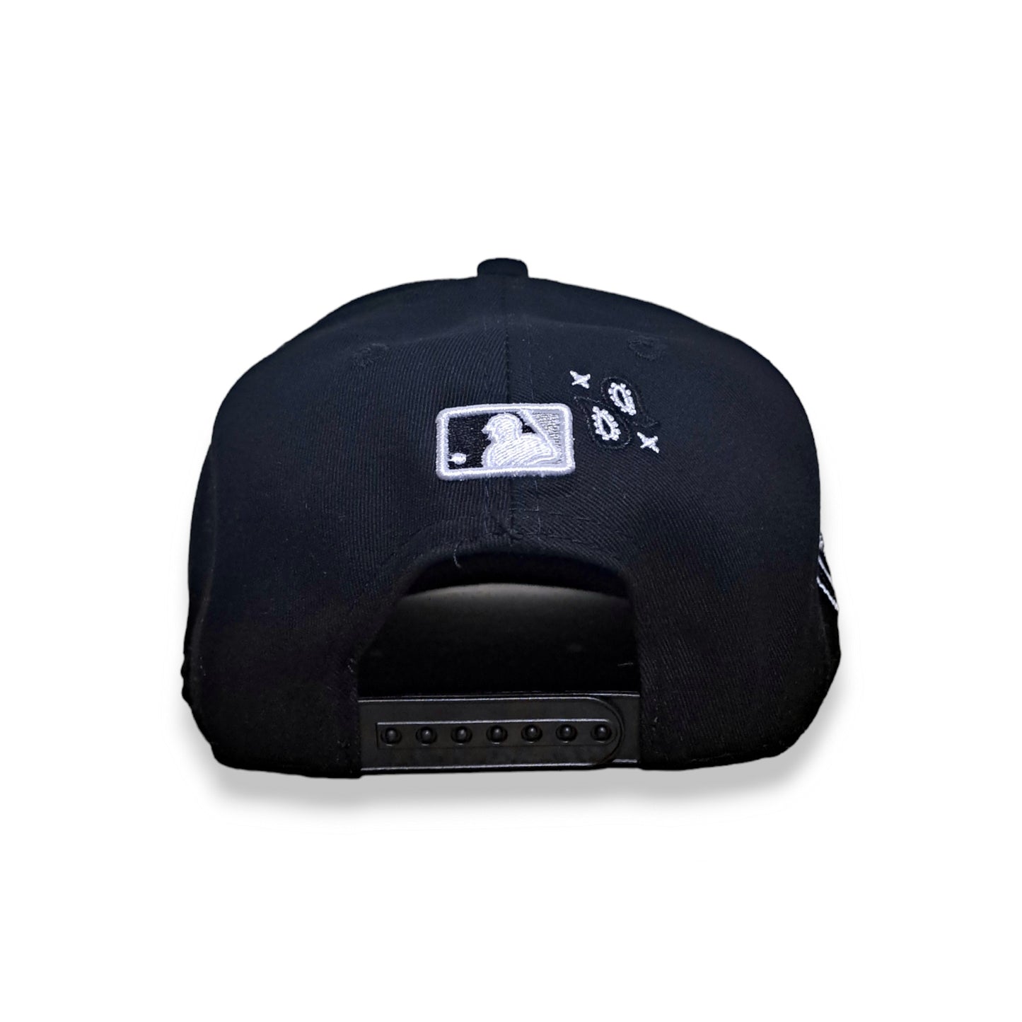 SOLD OUT | White Sox Paisley