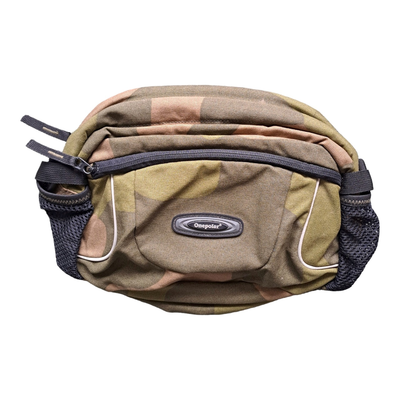 Chunky belt bag
Camouflage